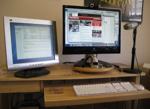 double_monitors The nerve center of the Mad Dog Media newsroom.