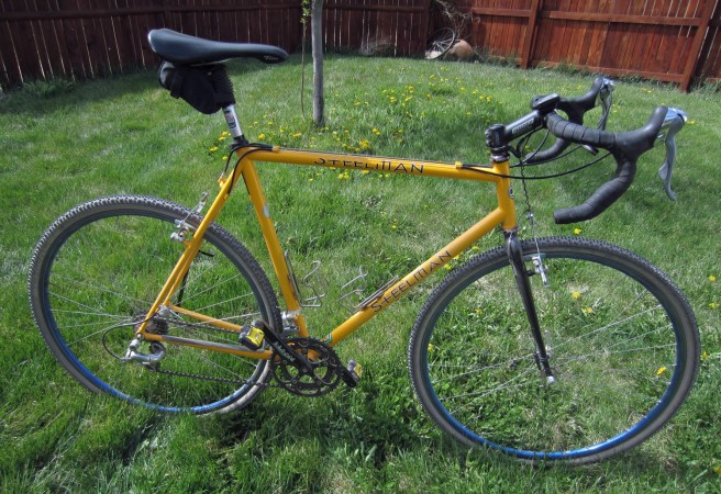 My main racing bike from back in the day, a Steelman Eurocross, slightly the worse for wear after two hours of dusty trail.