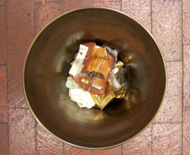 This dark chocolate sucked so much I could hardly eat it. Yet I managed, somehow.